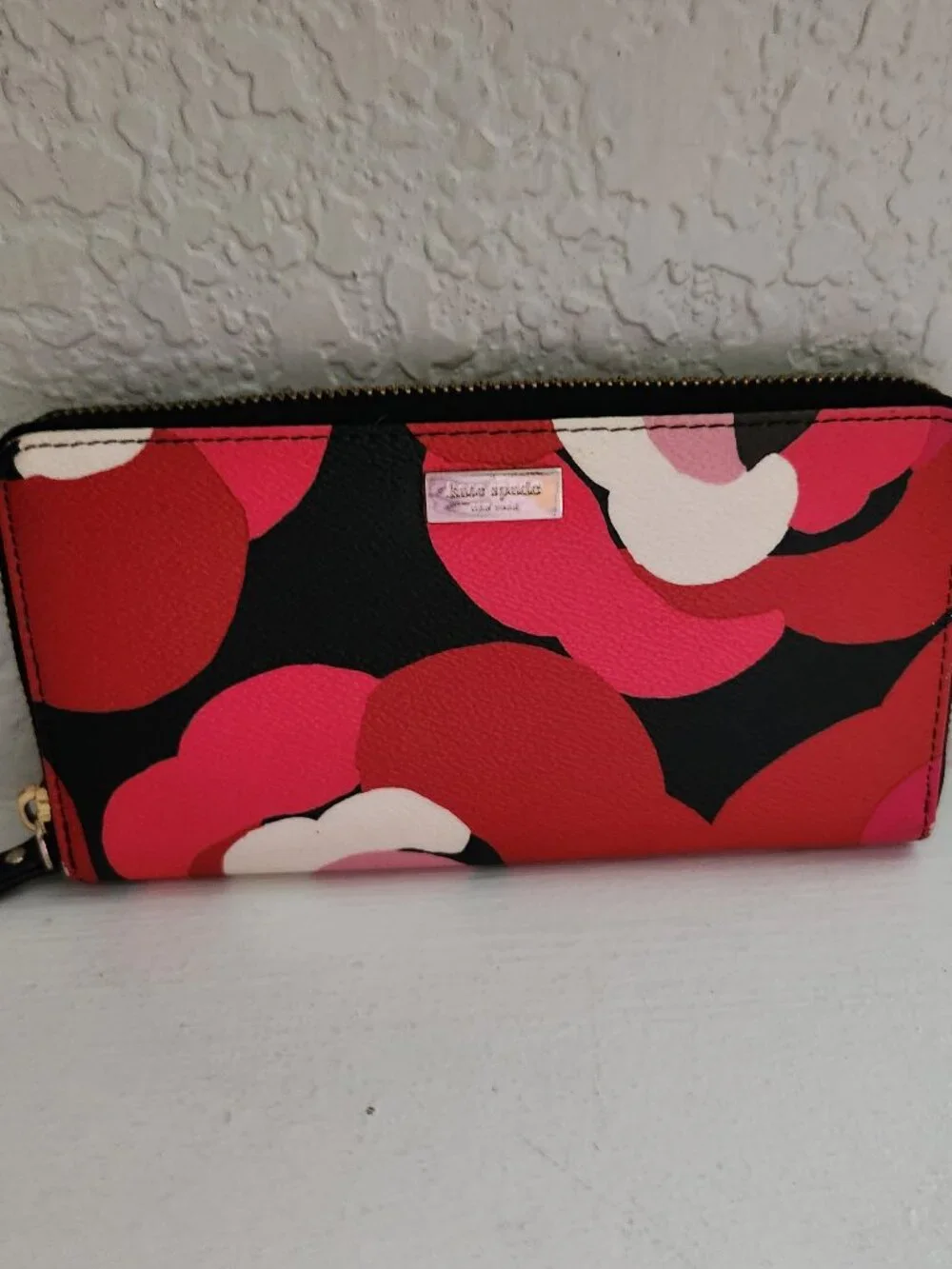 Euc Kate Spade NY Floral Black & Pink Wallet